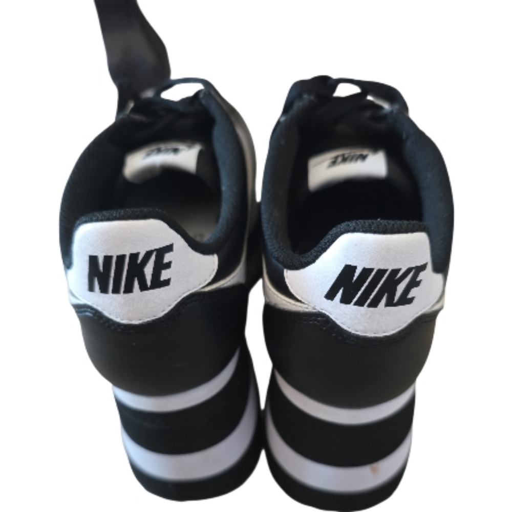 Nike Black and White Platform Sneakers - Picture 3 of 5